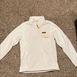 Patagonia Cream Fleece Pullover